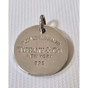 Return to Tiffany 925 Starling Round Tag Pendant or Necklace Charm 6.5 grams